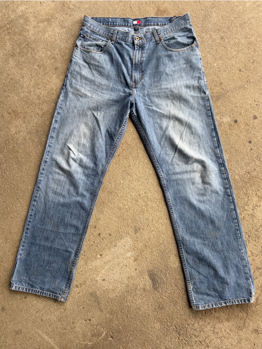 Tommy Hilfiger Y2K Faded Men's Washed Vintage 90s Blue Relaxed Jeans 2000s